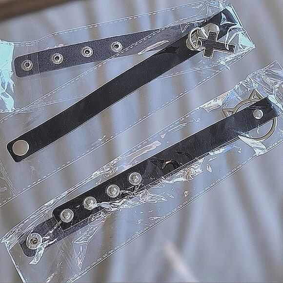 Lot of 2 | NWT black faux leather o-ring chokers - Picture 3 of 9